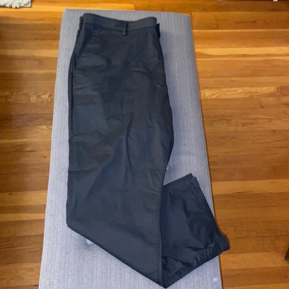 Izod Other - NWOT Men’s Izod Advantage Performance pants size 38x30